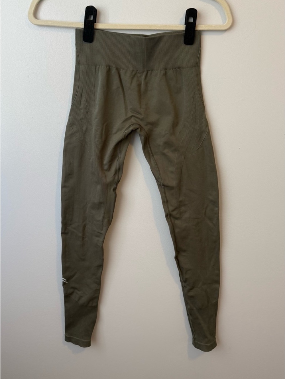 NWOT ONER ACTIVE ENHANCELIFT SEAMLESS LEGGINGS- SMALL